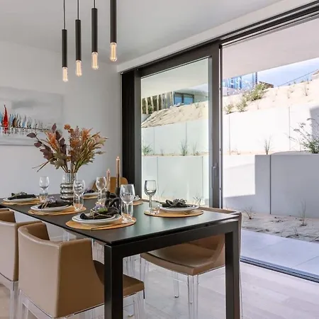 Huswell - Beautiful & Ultramodern In Oostduinkerke شقة *